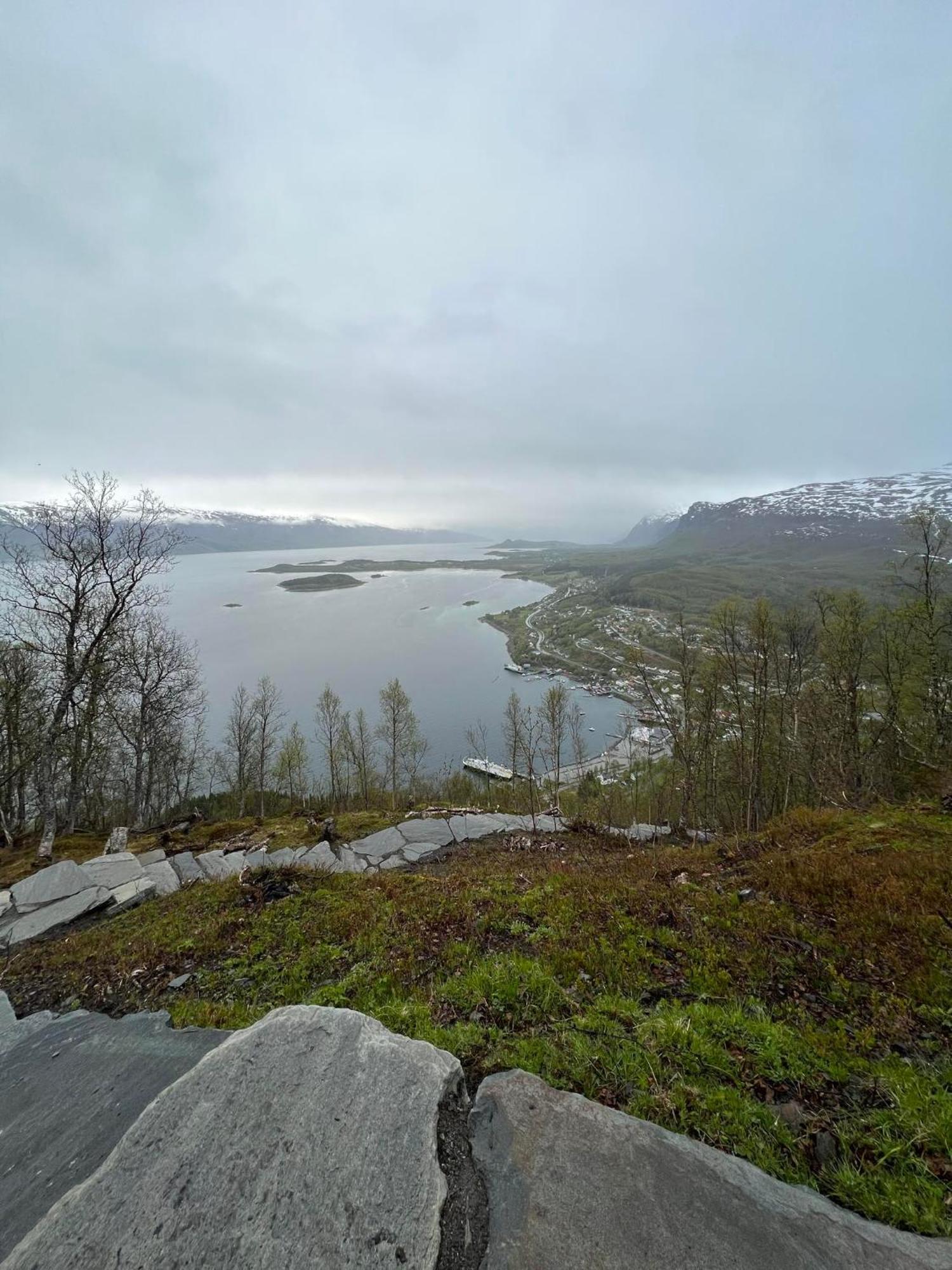 Lyngen Apartments Lyngseidet Exteriér fotografie