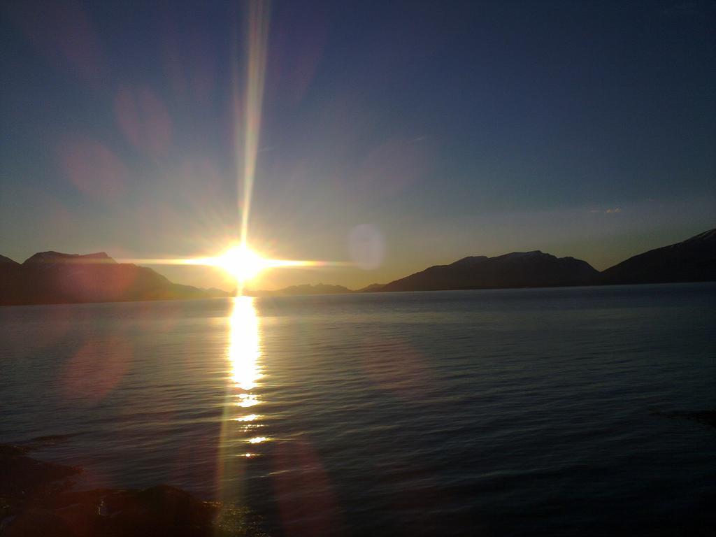 Lyngen Apartments Lyngseidet Exteriér fotografie